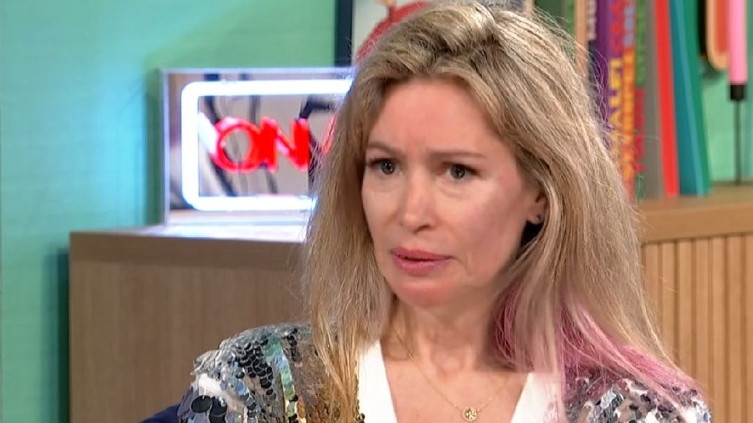 Άριελ Κωνσταντινίδη: Η Αλίκη Βουγιουκλάκη με θεωρούσε ηλίθια - "Δεν θα κάνεις ποτέ καριέρα με αυτά τα μυαλά"