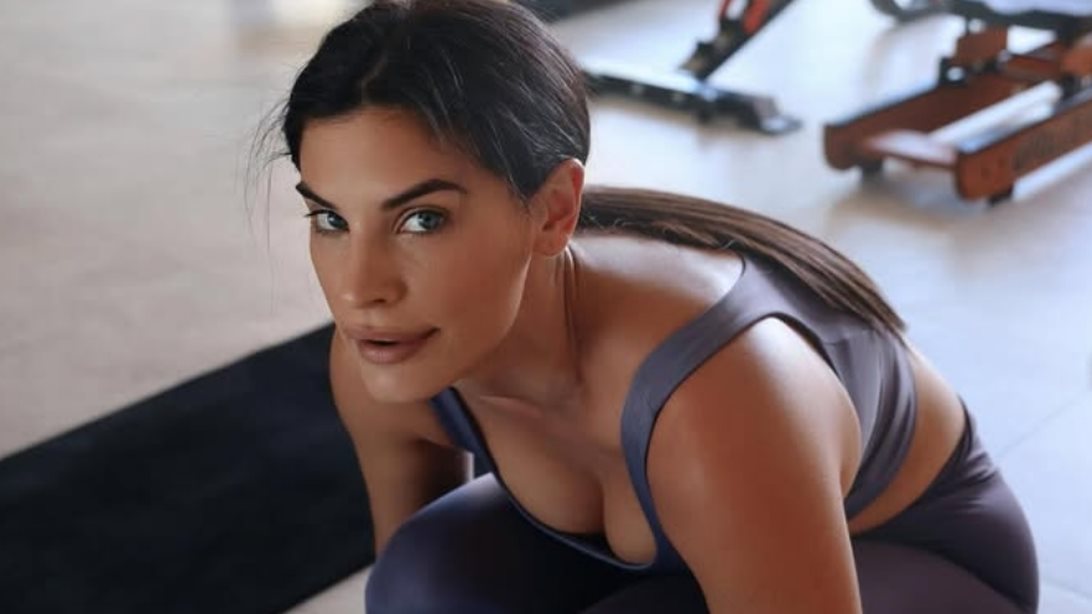 Αγνώριστη η Χριστίνα Μπόμπα