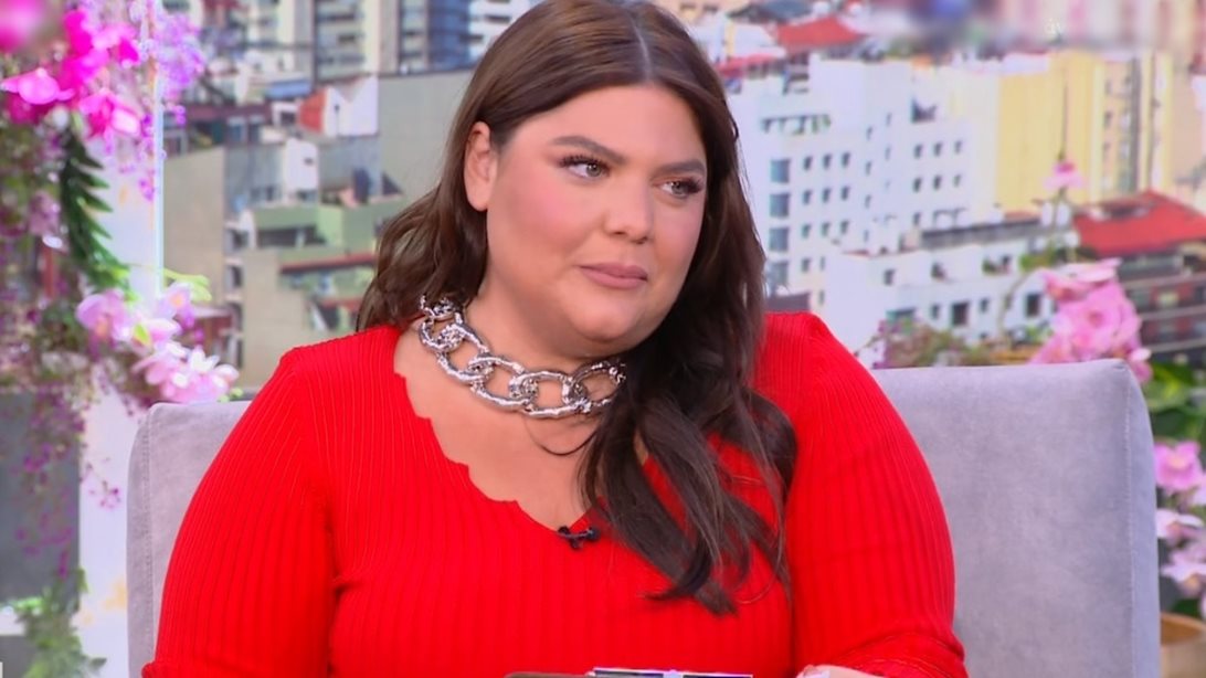 Δανάη Μπάρκα: &quot;Ο κύριος Μπέος μάλλον δε ξέρει πως όταν η πόλη του υπέφερε, υπήρχαν πολλά παιδιά που ήταν γκέι και έστελναν νερά&quot;