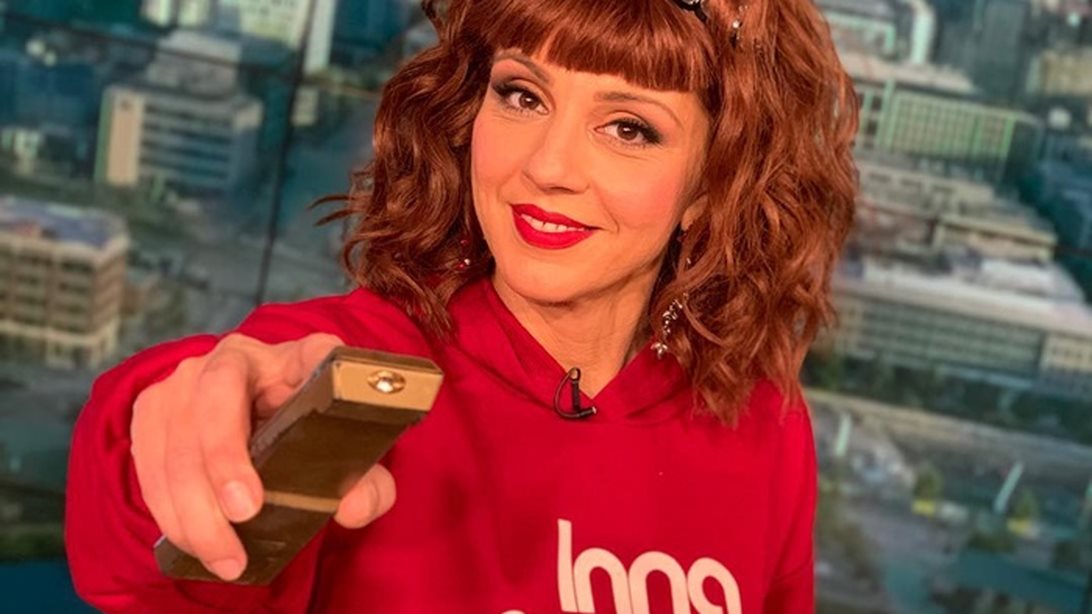 Ματίνα Νικολάου: Η τηλεοπτική παρτενέρ του Νίκου Μουτσινά ντύνεται νύφουλα! Δείτε φωτογραφίες