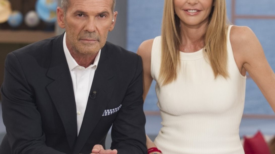 Πέτρος Κωστόπουλος - Τζένη Μπαλατσινού: Και επισήμως χωρισμένοι!