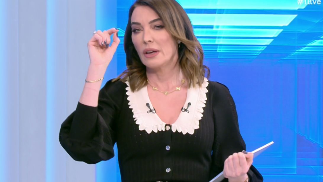 Έξαλλη η Τατιάνα Στεφανίδου: &quot;Υπήρχε άλλο ένα καλό παλικάρι για το οποίο δεν μας είχε μιλήσει κανείς&quot;