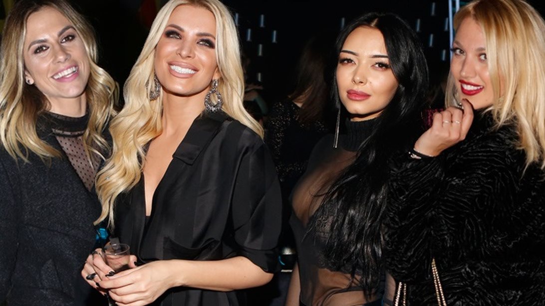 Διάσημες Εμφανίσεις: Πού διασκέδασαν οι celebrities τις ημέρες των εορτών;