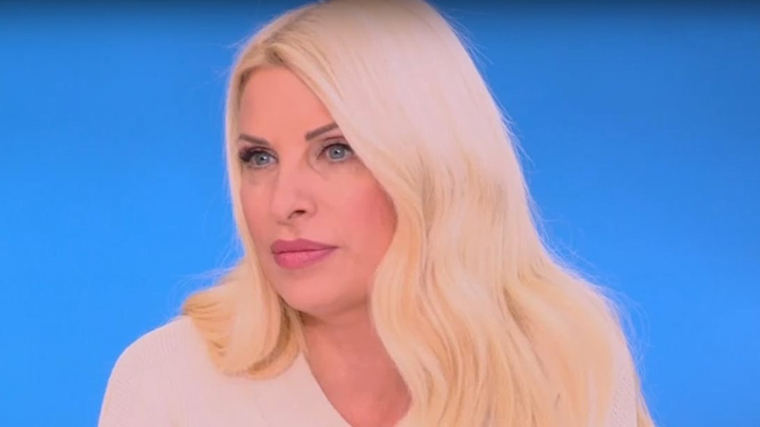 Σοκαρισμένη η Ελένη Μενεγάκη με τις συνομιλίες μετά τη σύγκρουση στα Τέμπη: &quot;Δεν ξέρουμε πραγματικά τι να πούμε&quot;