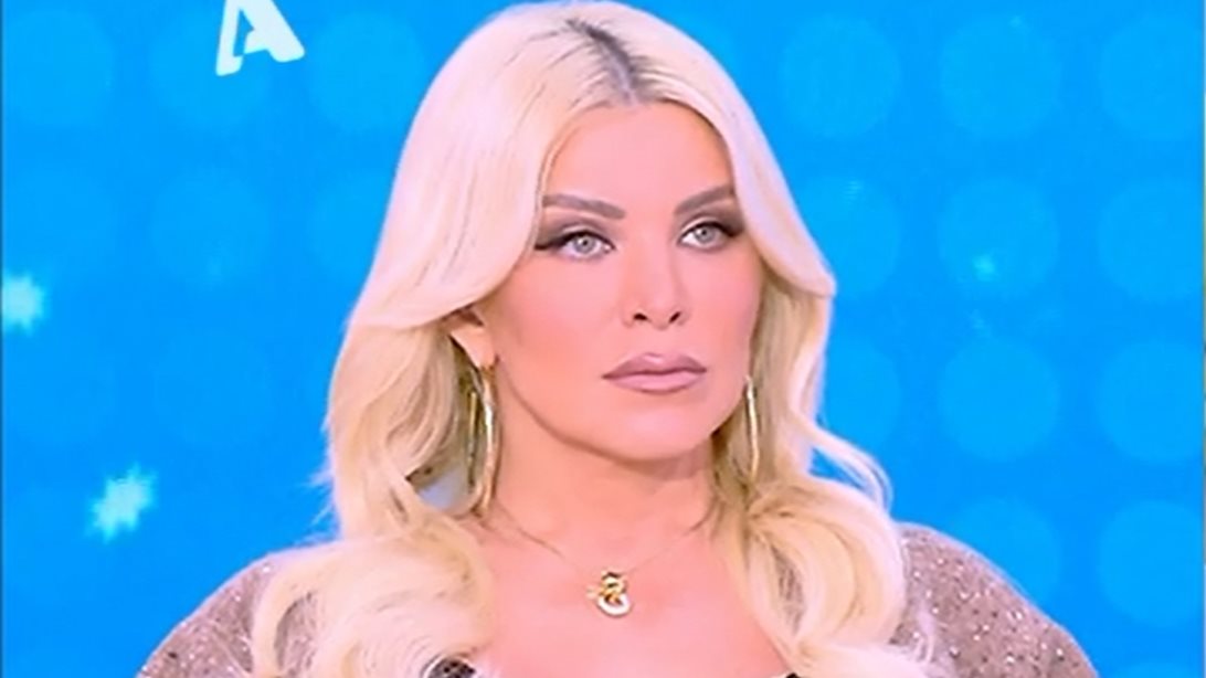 Η Κατερίνα Καινούργιου επέστρεψε στον αέρα με νέο look: "Δεν είμαι καλά σήμερα"