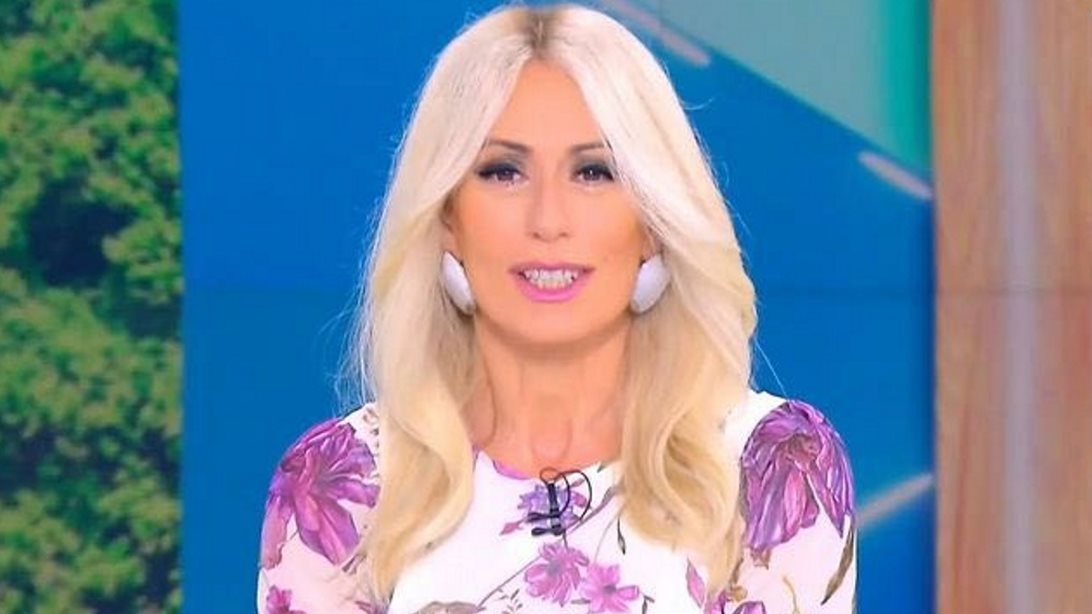 Η Μαρία Μπακοδήμου ζητά εξηγήσεις από τη "Super Κατερίνα": "Να μας πει τι ο Νίκος Πολυδερόπουλος;"