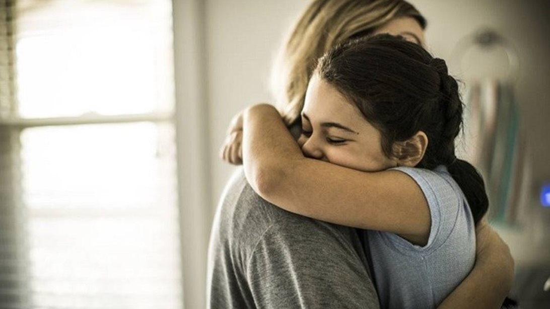 MamaPost by The Mamagers: «Παιδί μου κι απόψε θα κάνω ότι κοιμάμαι, για να πας κι εσύ να κοιμηθείς»