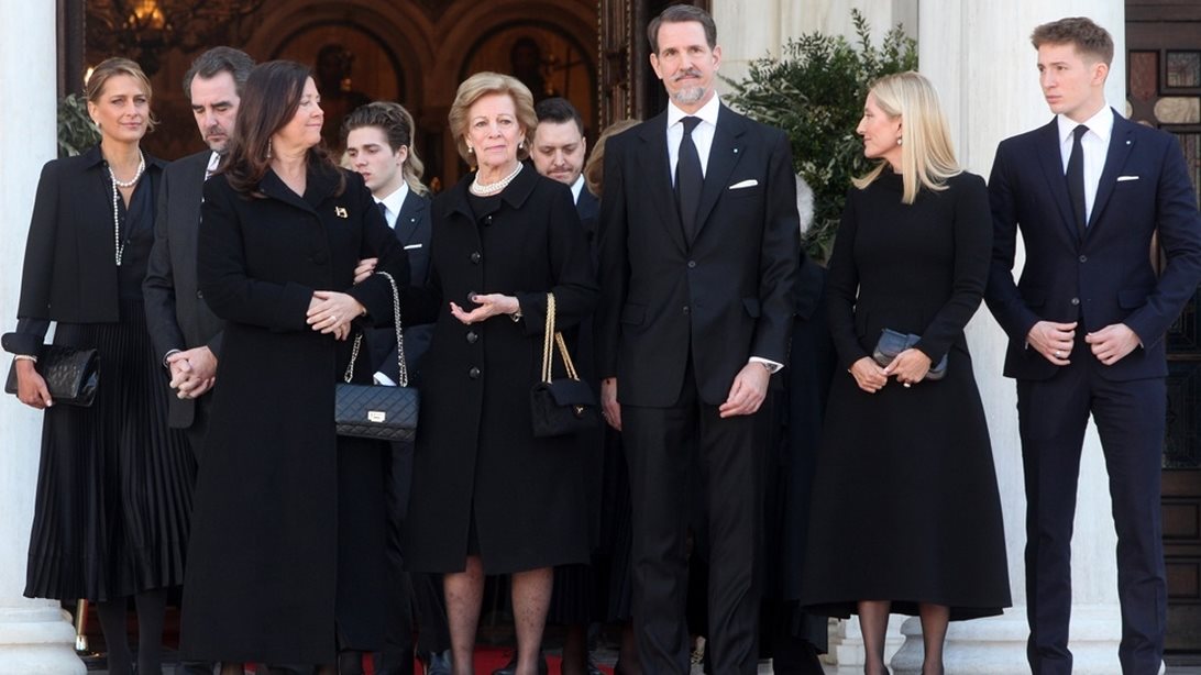 Marie Chantal, Μαρία Ολυμπία, Τατιάνα Μπλάτνικ, Nina Flohr | Τα looks τους στο μνημόσυνο του τέως βασιλιά Κωνσταντίνου