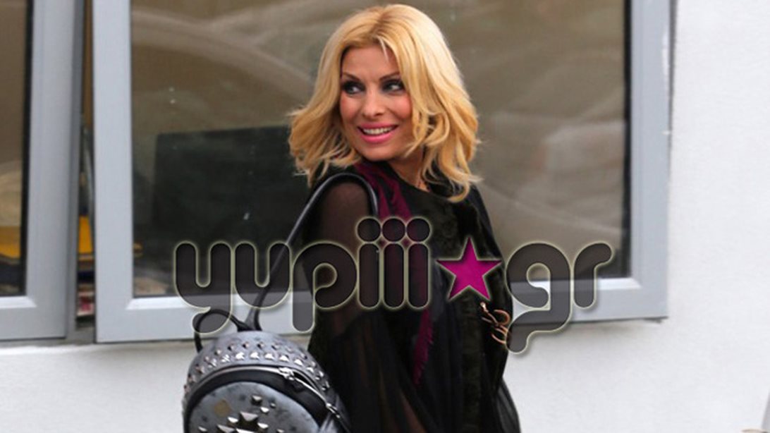 Ελένη Μενεγάκη: Time Machine: Όλες οι φορές που είδαμε έγκυο τη «βασίλισσα» της τηλεόρασης!