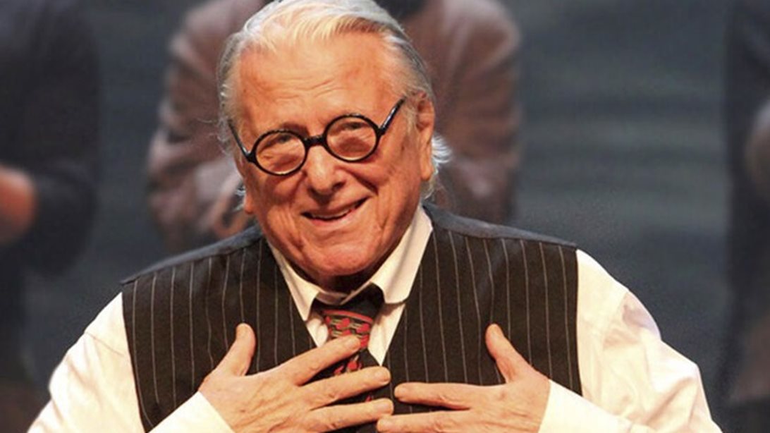 Η σπάνια φωτογραφία του Κώστα Βουτσά με τον γιο του, Φοίβο