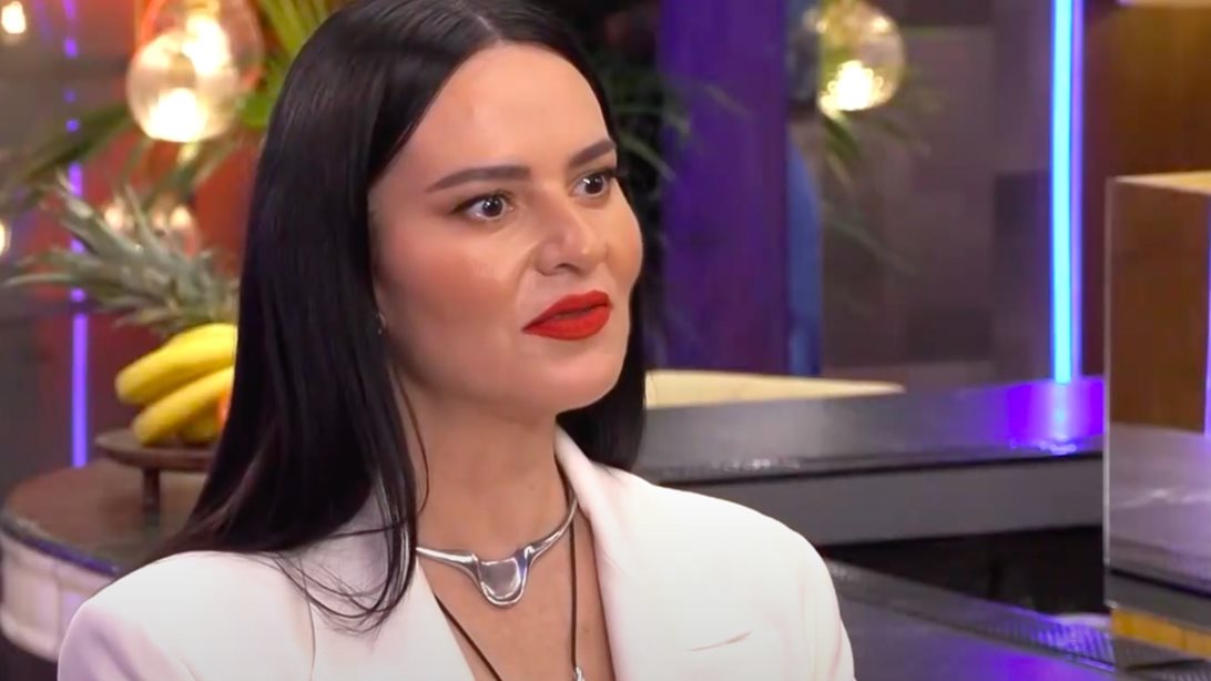 Άφωνη η Ζενεβιέβ στην πρεμιέρα του First Dates: "Μου λένε ότι μοιάζω με τον Κιάνου Ριβς ή τον Χριστό"