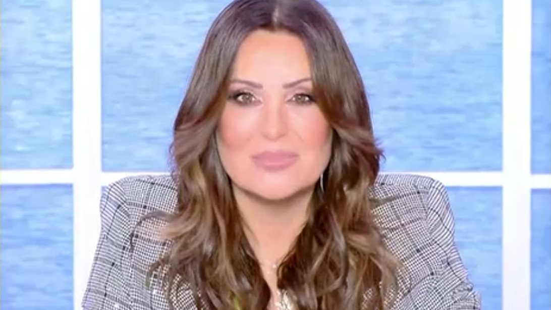 Ναταλία Γερμανού: &quot;Μπορεί η Αθηνά Οικονομάκου να μη θέλει να  κάψει το πού θα γίνει ο γάμος της&quot;