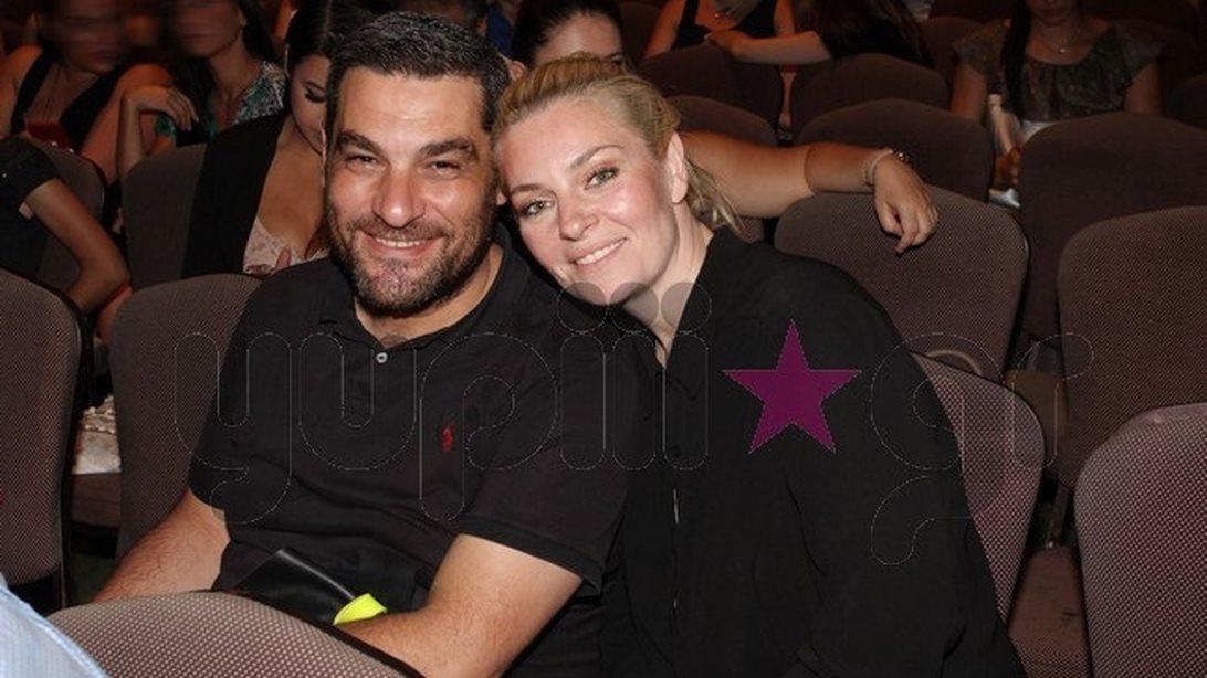 Ελισάβετ Μουτάφη &amp; Μάνος Νιφλής: Παντρεύονται σήμερα στη Σαντορίνη! Η ανάρτηση της ηθοποιού λίγες ώρες πριν από το γάμο της