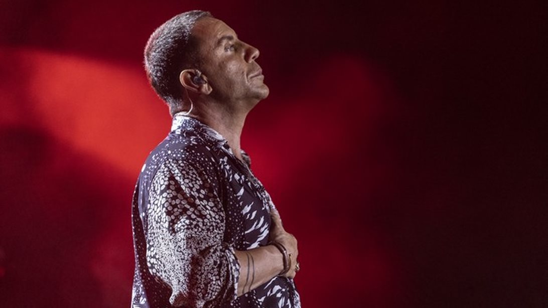 Ο Γιώργος Μαζωνάκης επιστρέφει στη νυχτερινή Αθήνα! Όλες οι πληροφορίες