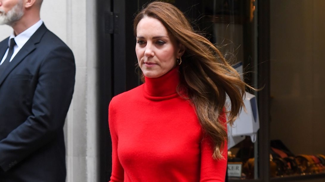 Hollywood Report | Η "κατακόκκινη" Kate Middleton, η SJP στους δρόμους της Νέας Υόρκης