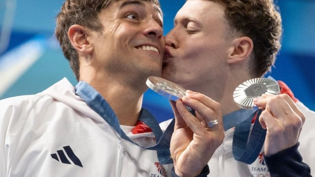 5 Ολυμπιάδες, 5 μετάλλια! Ο Tom Daley πανευτυχής μετά την επιτυχία στους Ολυμπιακούς Αγώνες