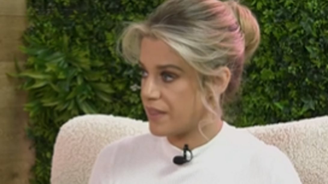 Τζένη Θεωνά: "Από την εκπομπή μας δεν αποκλείεται κανείς - Θα σκεφτόμουν να αλλάξω τον τίτλο της"