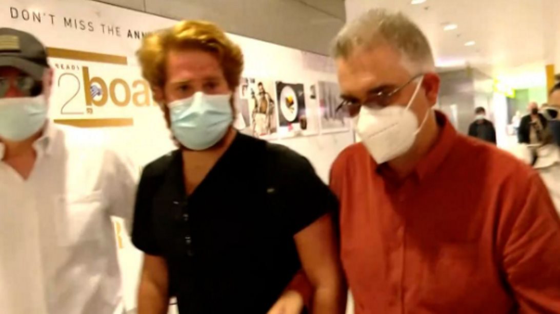 James Καφετζής | Οι πρώτες δηλώσεις κατά την άφιξή του στην Ελλάδα