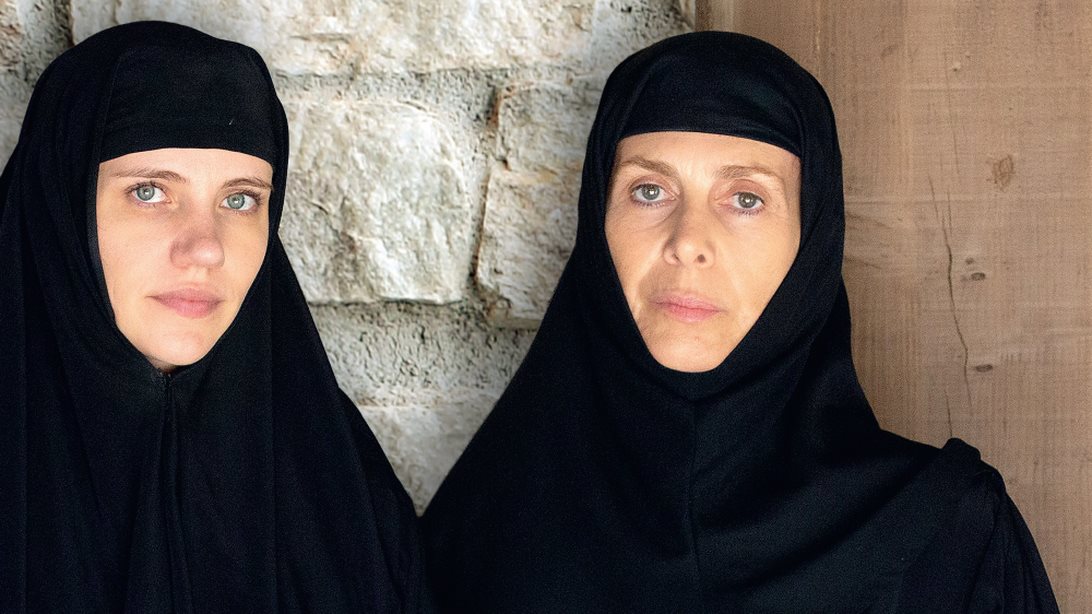 Μόνο στο Yupiii! Κατερίνα Διδασκάλου &amp; Φωτεινή Παπαθεοδώρου μιλούν για τους ρόλους τους στη σειρά "Μαύρο ρόδο": Πίστη, έρωτας &amp; μυστικά!