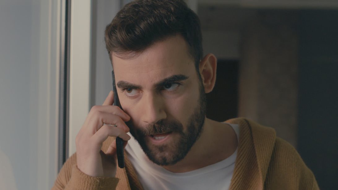 Το Τατουάζ: Νέες εξελίξεις: Οι αποκαλύψεις του Ορφέα που σοκάρουν &amp; μια πυρκαγιά που ταράζει τις ζωές τριών ηρώων