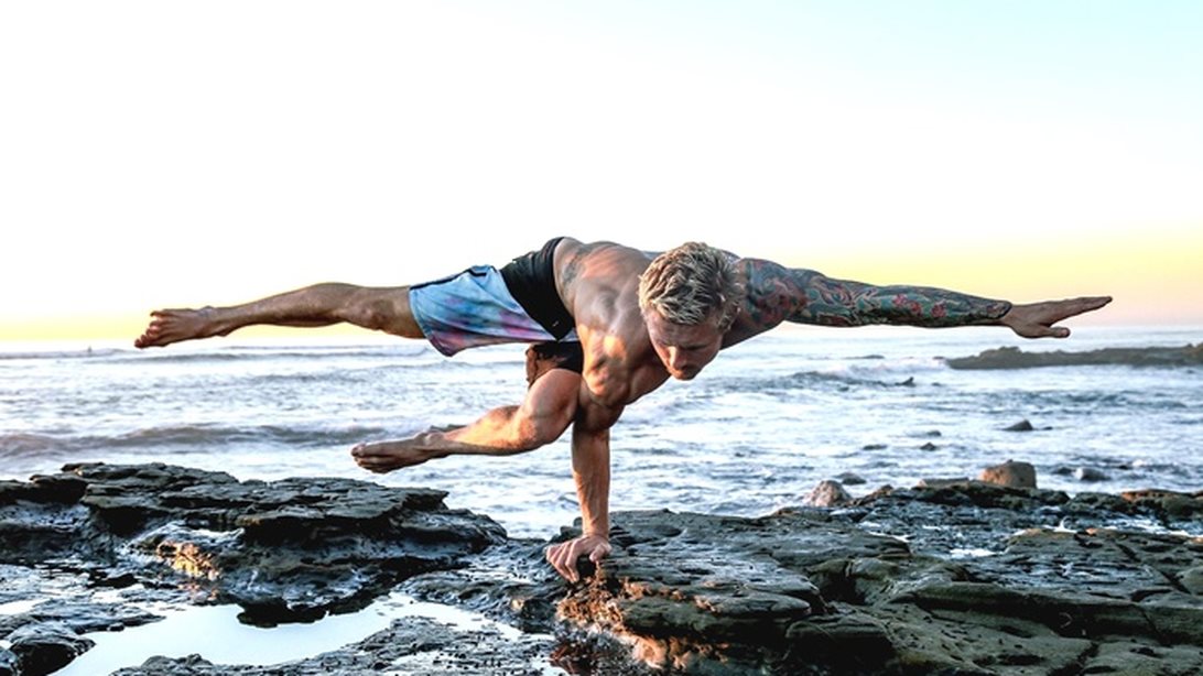 Η ιστορία του πρώην τοξικομανούς που μεταμορφώθηκε σε Yoga Master
: Mια βασανιστική διαδρομή από την κόλαση στον παράδεισο