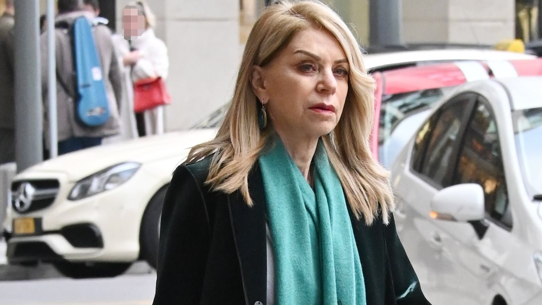 Solo εμφάνιση για την Έλλη Στάη