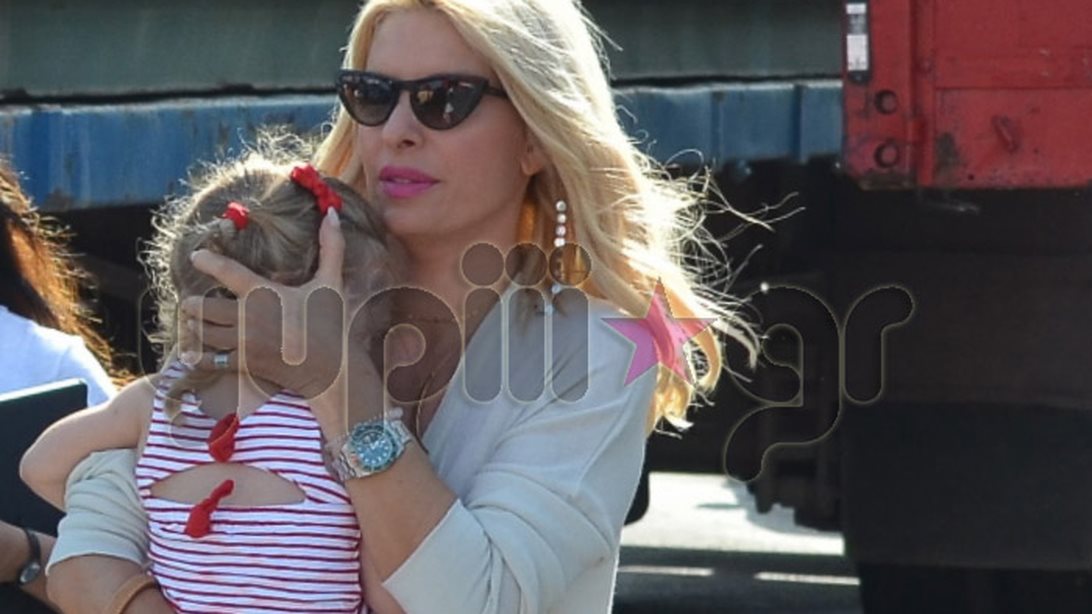 Ελένη Μενεγάκη: #happyfathersday | Φωτογραφίζει τη μικρή Μαρίνα και «ρίχνει» το Instagram