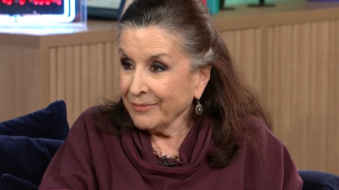 Νένα Μεντή: &quot;Έβγαλα γκόμενο στην παράσταση - Έχω πάει με άλλον άνθρωπο, το ξέρει ο άνδρας μου&quot;