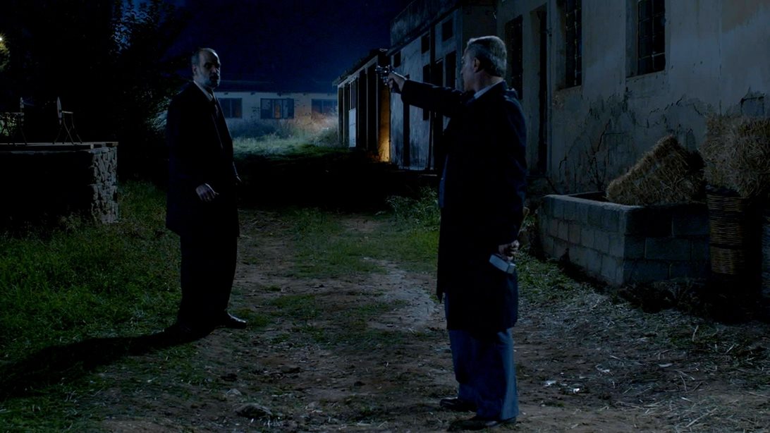 Άγιος Έρωτας | O Παύλος συλλαμβάνεται ξανά μπροστά σε όλη τη Στέρνα!