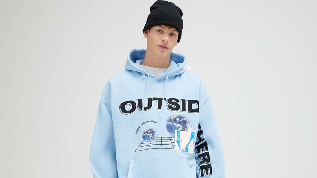 Ο πιο cool τρόπος να ανανεώσεις τη γκαρνταρόμπα σου τα φετινά Χριστούγεννα