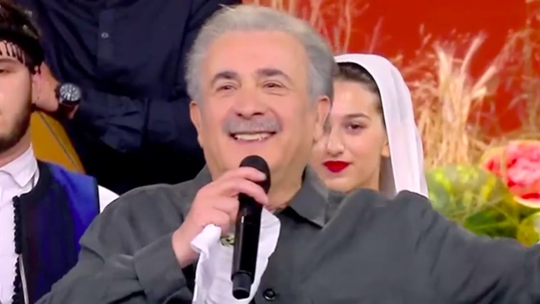 Λάκης Λαζόπουλος: &quot;Και του χρόνου, Θεού θέλοντος και Μαξίμου επιτρέποντος, θα είμαστε μαζί&quot;