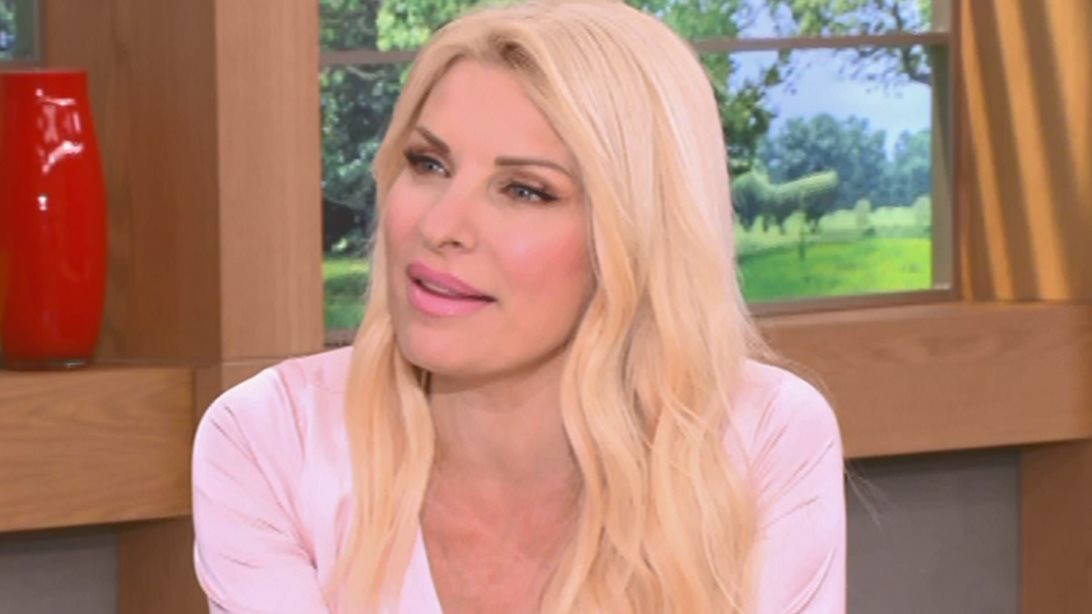 Ελένη Μενεγάκη: Θυμήθηκε το ταξίδι της στην Αυστραλία πριν 20 χρόνια και θέλει να το ξανακάνει! Δείτε όσα είπε