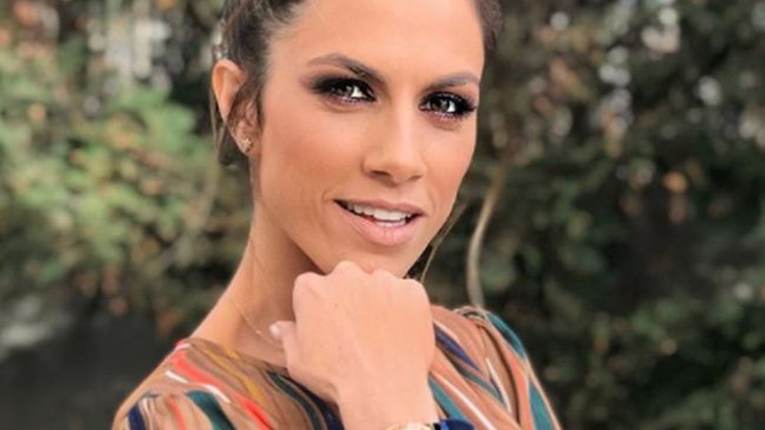 Ντορέττα Παπαδημητρίου: Με νέο hairlook στο red carpet του Madwalk!