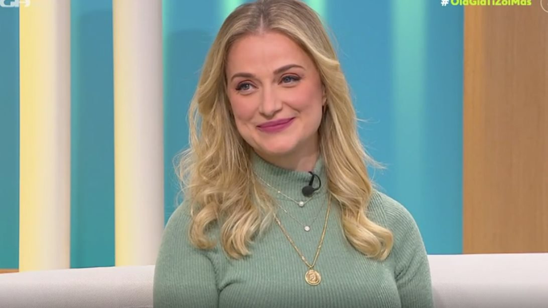 Λένα Δροσάκη: &quot;Περίμενα τον πρίγκιπα με το λευκό άλογο. Θύμωνα όταν ο άνθρωπος απέναντί μου δεν ήταν αυτό που νόμιζα&quot;