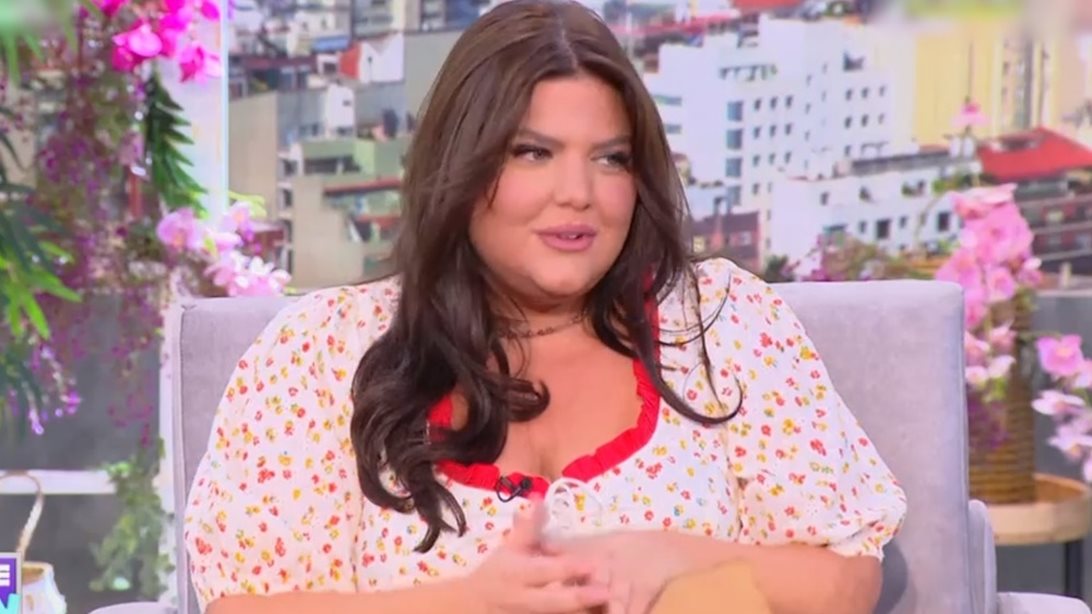 Δανάη Μπάρκα για Μαρία Σολωμού: "Με σοκάρει που τα λέει η Μαρία, της οποίας η εμφάνιση έχει περάσει πολλές φορές πειραματικά στάδια"