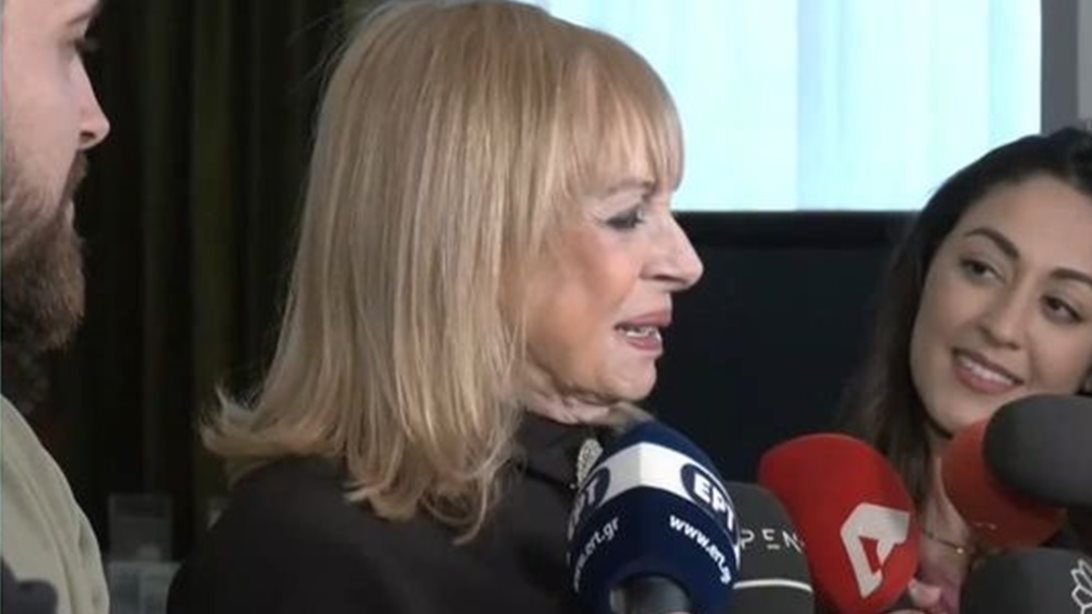 Άννα Φόνσου: "Όλοι έχουν πεθάνει και σκέφτομαι ότι είναι η σειρά μου τώρα"