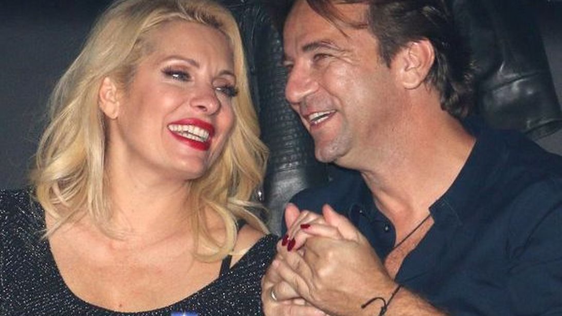 Ελένη Μενεγάκη – Μάκης Παντζόπουλος: Η πρώτη κοινή φωτογραφία από τις διακοπές τους