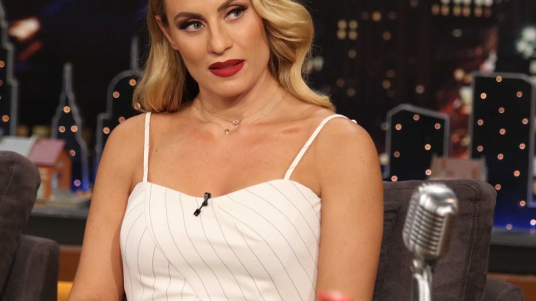 Ελεονώρα Μέλετη: Δίνει τις δικές της απαντήσεις, παραδέχεται τη σχέση της &amp; εξηγεί πώς κατέληξε στο να στείλει εξώδικο για να προστατεύσει την προσωπική της ζωή