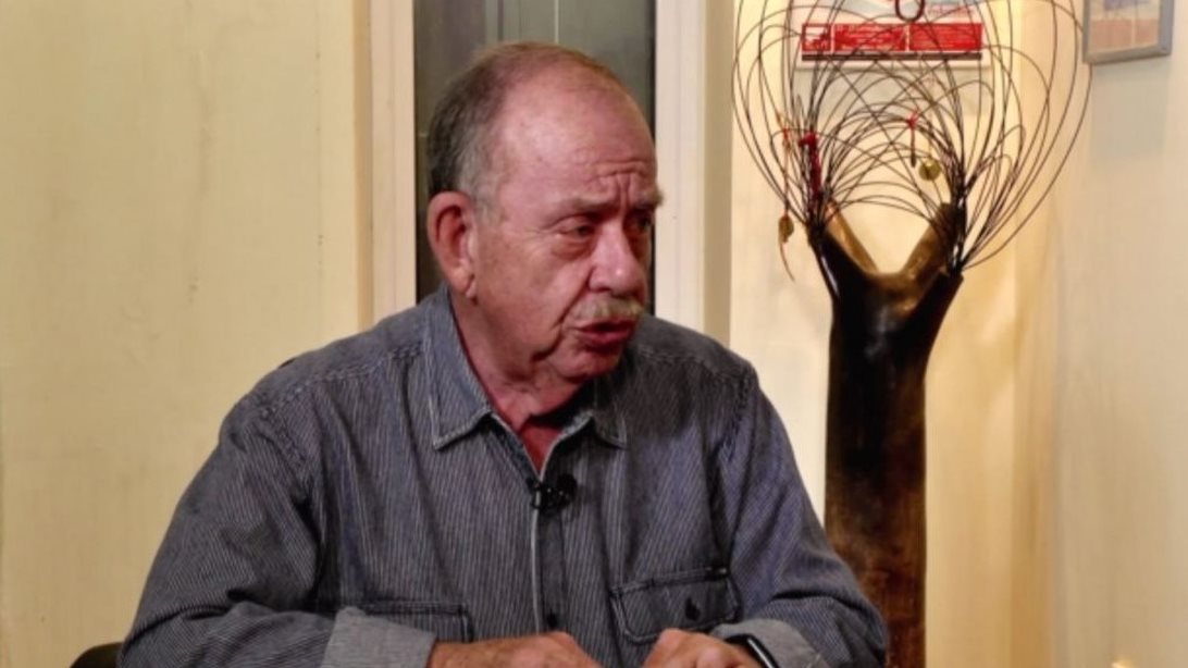 Ηλίας Μαμαλάκης: &quot;Ο Άκης Πετρετζίκης είναι τέλειος - Είναι το αστέρι της μαγειρικής&quot;