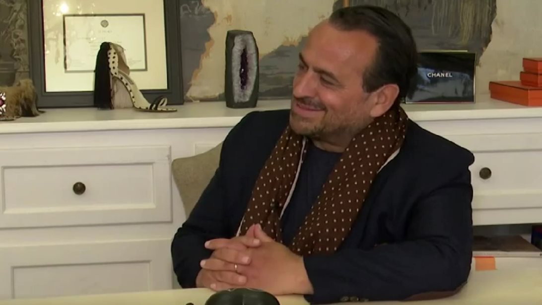 Η άγνωστη ιστορία του Βασίλη Ζούλια με τη Βίκυ Καγιά: "Ήρθε η αστυνομία για να τη συλλάβει"