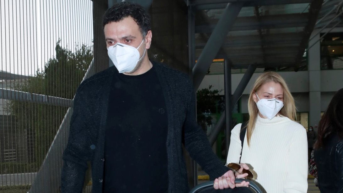 Βόλτα για τρεις για τη Τζένη Μπαλατσινού, τον Βασίλη Κικίλια και τον γιο τους