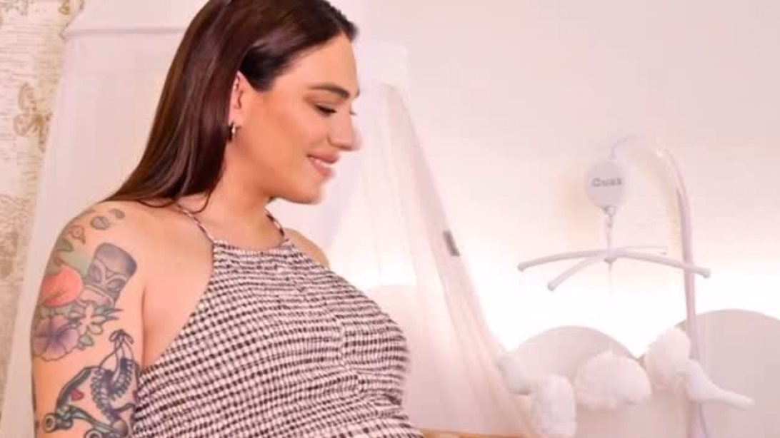 Δύο εβδομάδες από τη γέννηση του γιου της | Η Ευρυδίκη Βαλαβάνη ετοιμάζει το απόλυτο μαμαδίστικο φαγητό