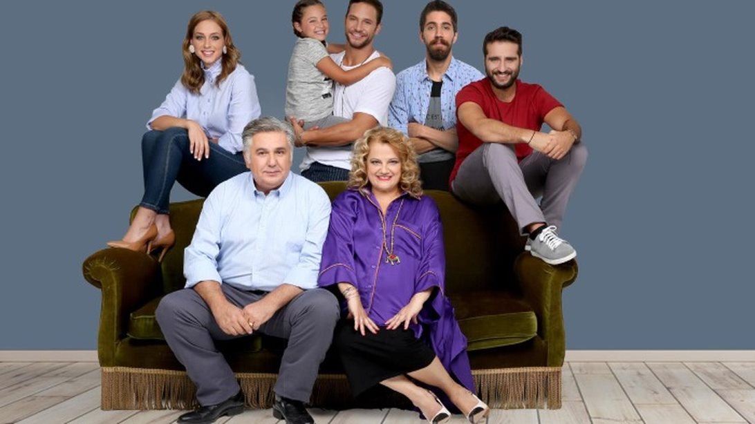 Κάνε Γονείς Να Δεις Καλό: Ποιος θα διάσημος ηθοποιός μπαίνει στη σειρά; Ποιος είναι ο ρόλος- κλειδί; Μπήκαμε στα γυρίσματα!