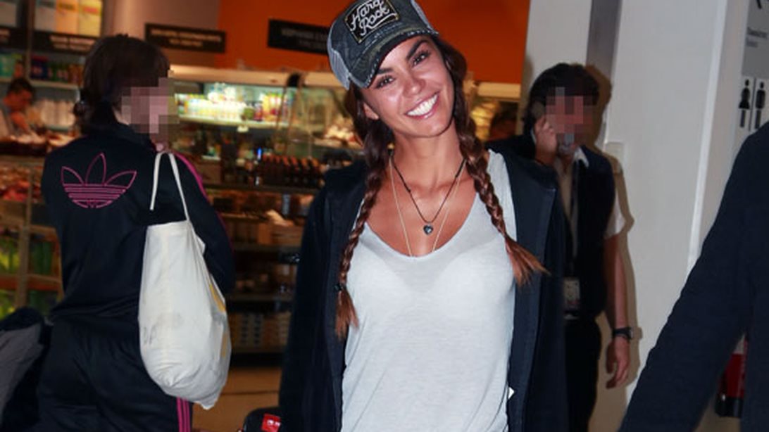 Ειρήνη Παπαδοπούλου: Η συνάντηση με τη μαμά της στο αεροδρόμιο: Όλες οι φωτογραφίες