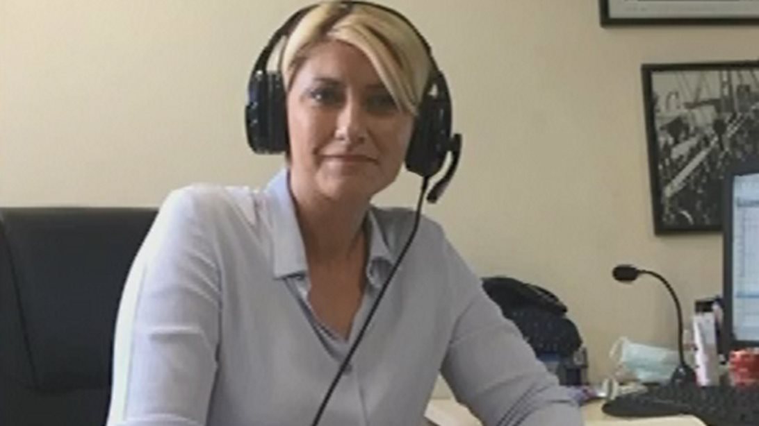 Σία Κοσιώνη: Η ιδιαίτερη καραντίνα, η επαφή με τον γιο της &amp; η συγκινητική πρωτοβουλία του ΣΚΑΪ