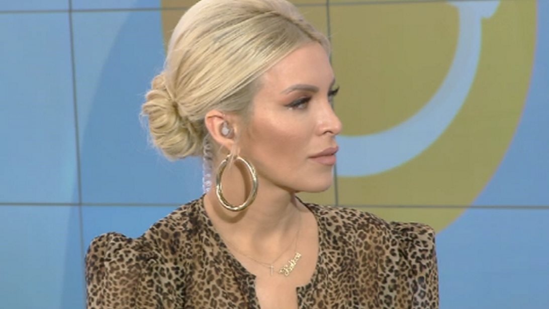 Κατερίνα Καινούργιου: Το ξέσπασμα για τις τηλεοπτικές κόντρες: «Είναι ασέβεια! Έχουμε τα δικά μας και αυτά βγάζουμε μπροστά μόνο»