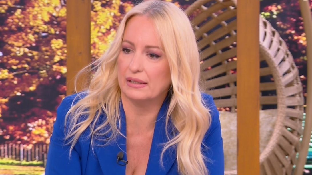 Αφροδίτη Γραμμέλη: &quot;Προσπαθούσα να δουλέψω και απέναντι έλεγαν ότι ξηλώνουν το πάνελ της Σκορδά&quot;