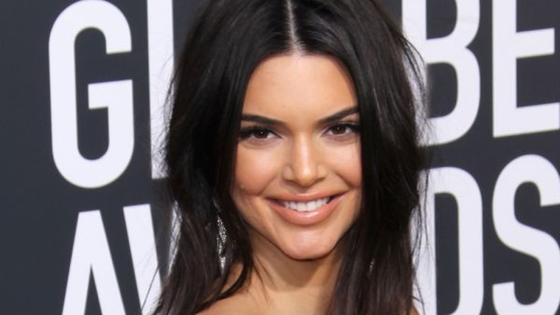 Kendall Jenner: Τι συμβαίνει με το πρόσωπό της;