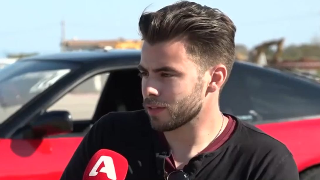 Αλέξανδρος Μανωλίδης: &quot;Προσπαθώ να φανώ αντάξιος των γονιών μου και του πατριού μου&quot;