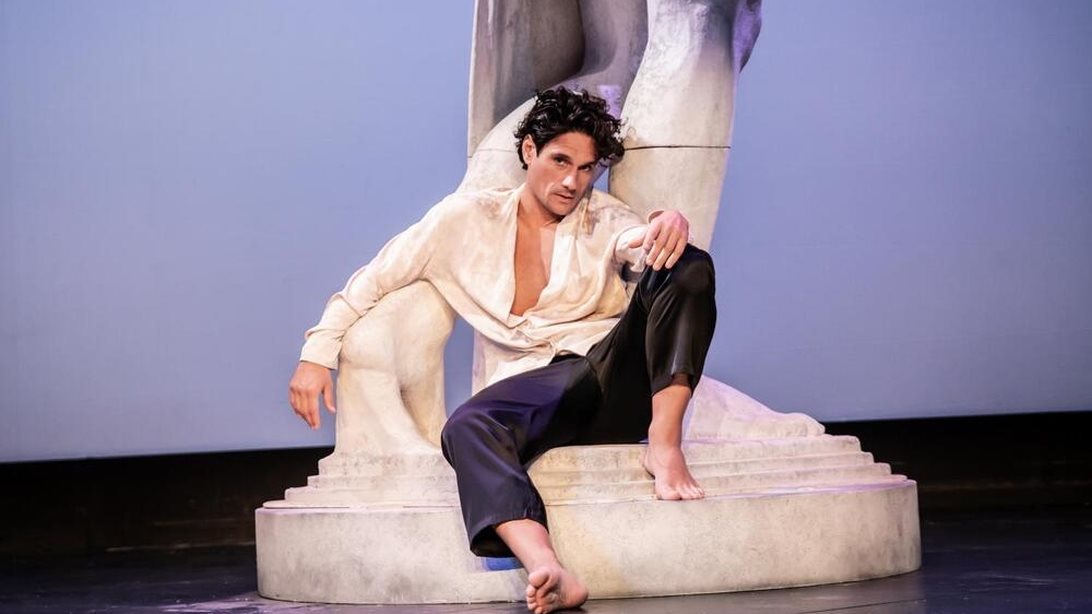 Ο Πάνος Βλάχος μετατρέπεται στον θρυλικό Δον Ζουάν στη σκηνή του Θεάτρου Βεάκη